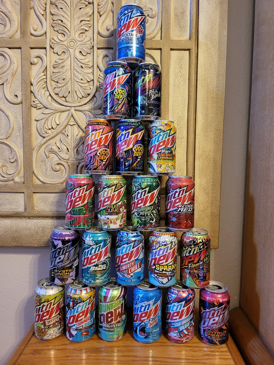 cmecrash's tweet photo. The newest Dew just hit the stores... Dragon Fruit.  
◾️ Do the Dew🤙🏼◾️  #mountaindew #dewnation https://t.co/mOIHUBCxdd
