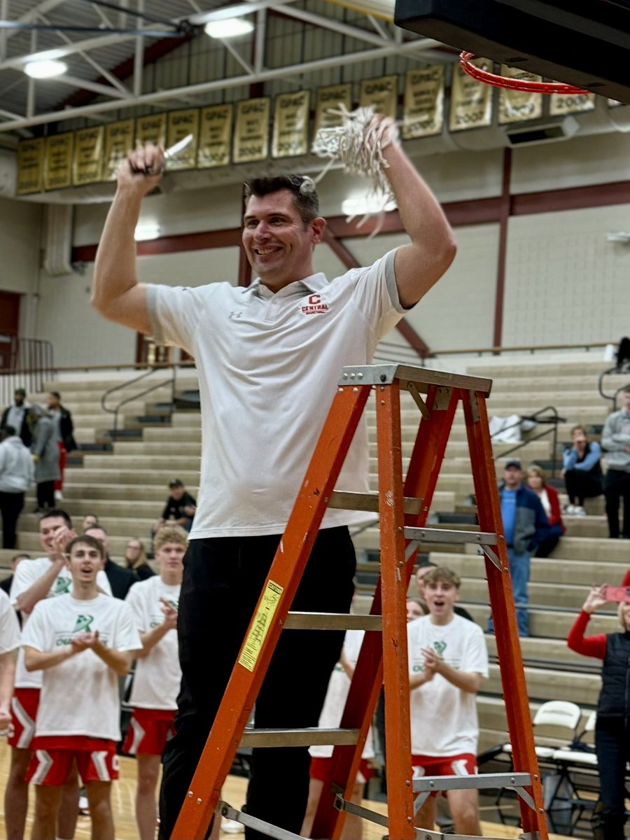 Pella Christian AD tweet media