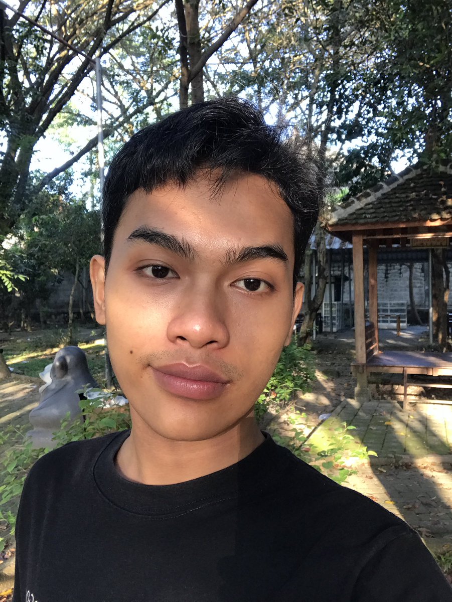 akulah morning person yang belum tidur itu ☝🏻