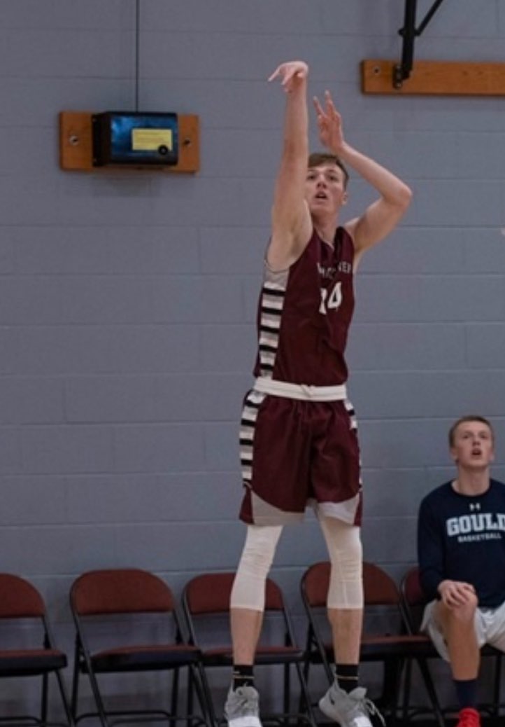 Happy birthday to Matt Corey ‘19!  

After three years on the Hilltop, MC played at &amp; graduated from Babson!  #WABasketball #HST