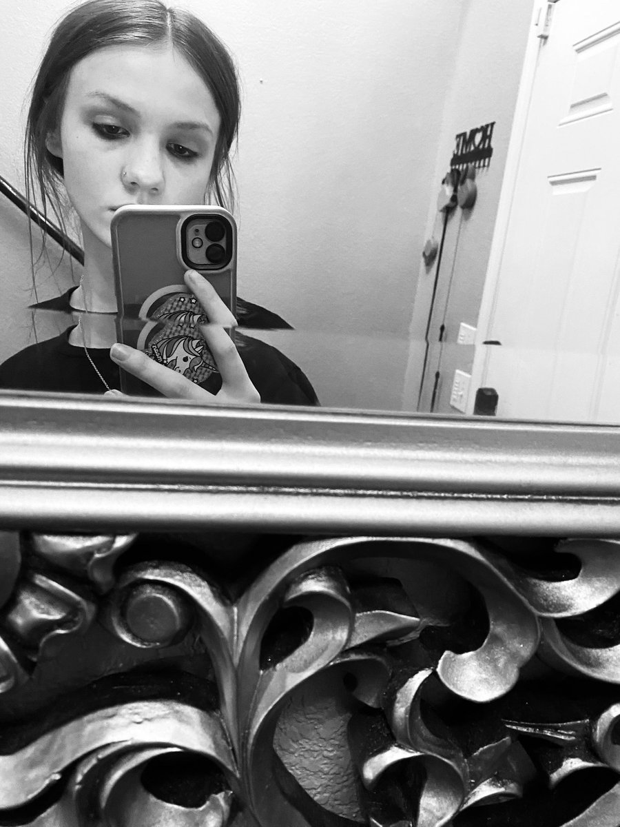 *;- doll -;* tweet media