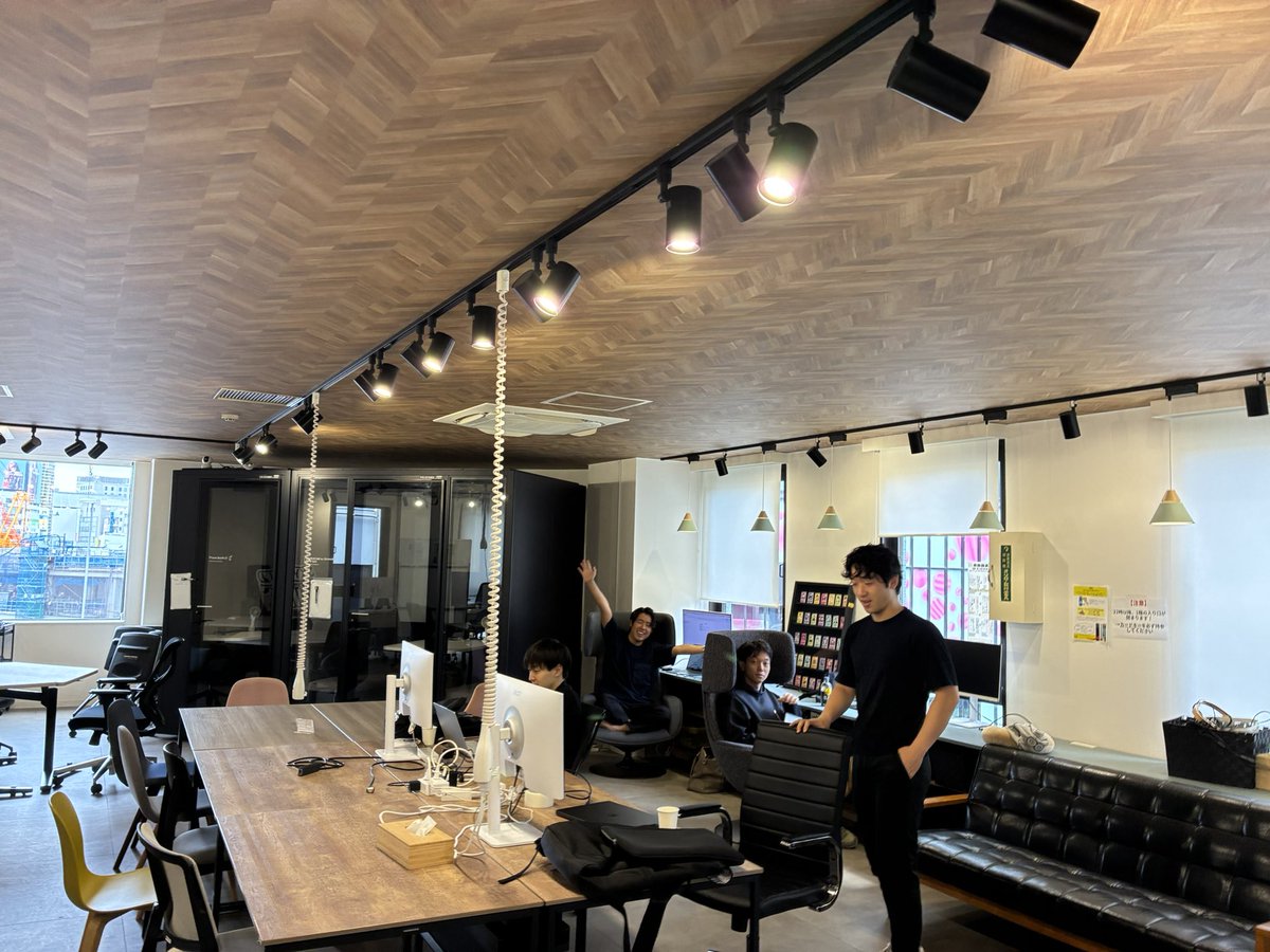 kinoshitay's tweet image. 今日のネクべ！今日も1番乗りならず悲しい。猪熊チーム増殖中
@hisaro_kuma 
#nextbase
#ネクべ行くぞ
#起業しろ