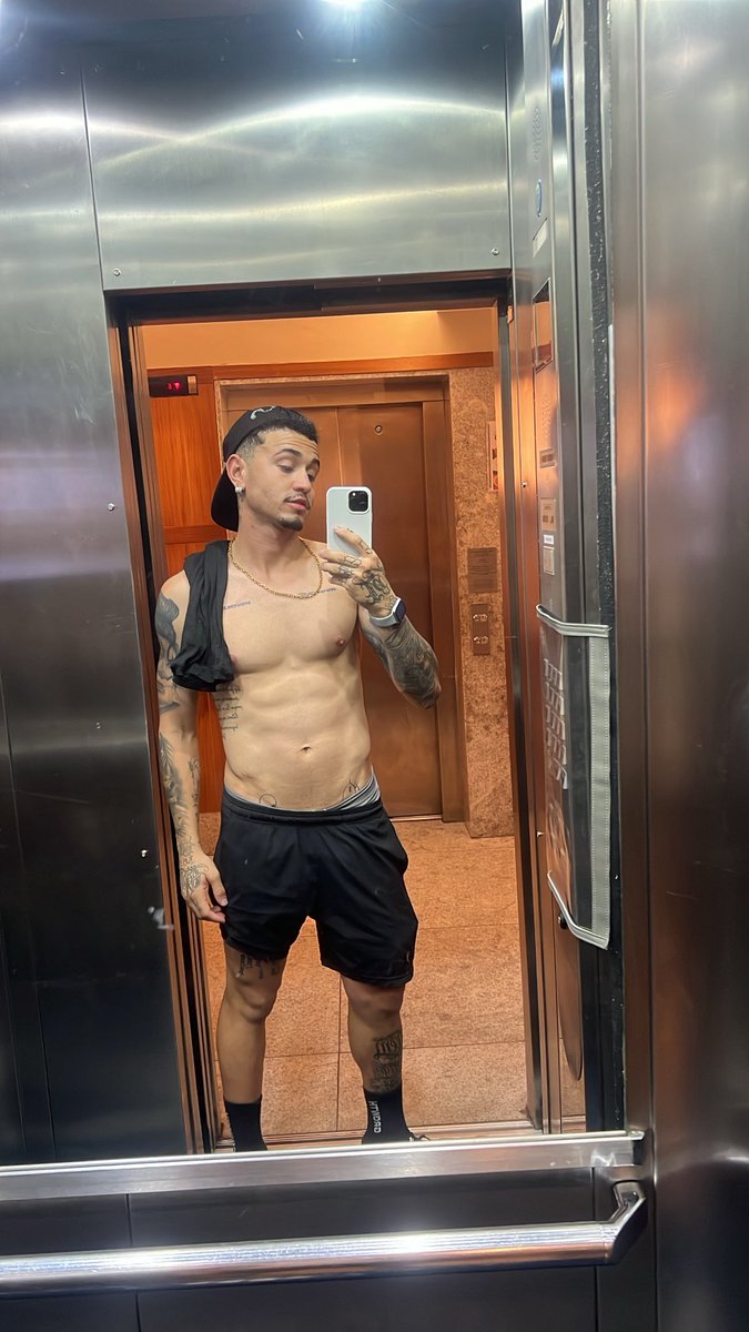 pyetro (@pyetrosella) on Twitter photo 