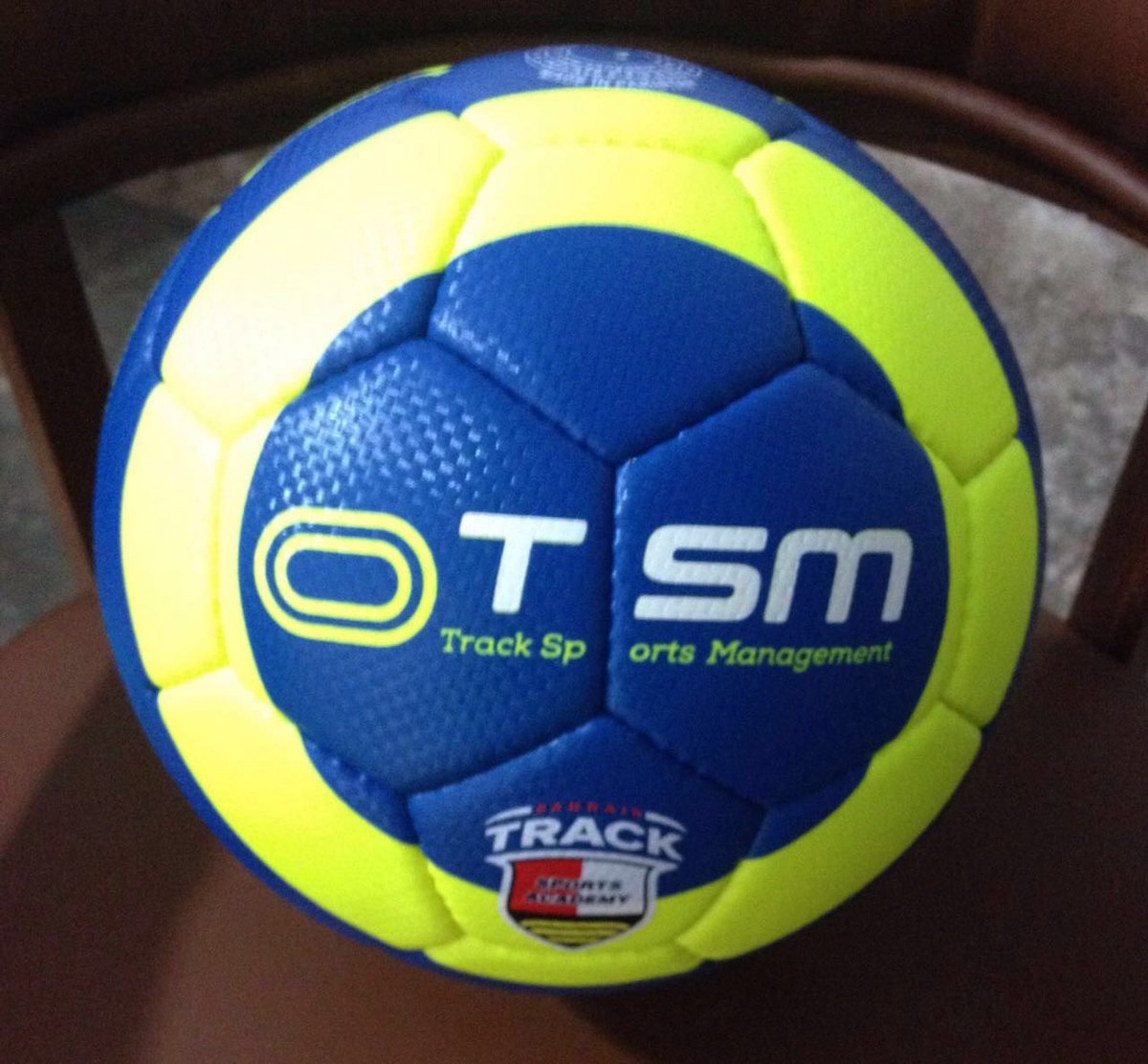 mahadsportswear's tweet photo. Game face on. ⚽🔥 Repping the grind with TSM – Track Sports Management. Where passion meets performance. 🏆 

• Send Your inquiries now 👇

📞 Call/WhatsApp: +92 336 1862277
📧 Email: info@mahadsportswear.com
🌐 Website: https://t.co/cfCkY2tJKL

#football #basketball https://t.co/q9DiGbphkj