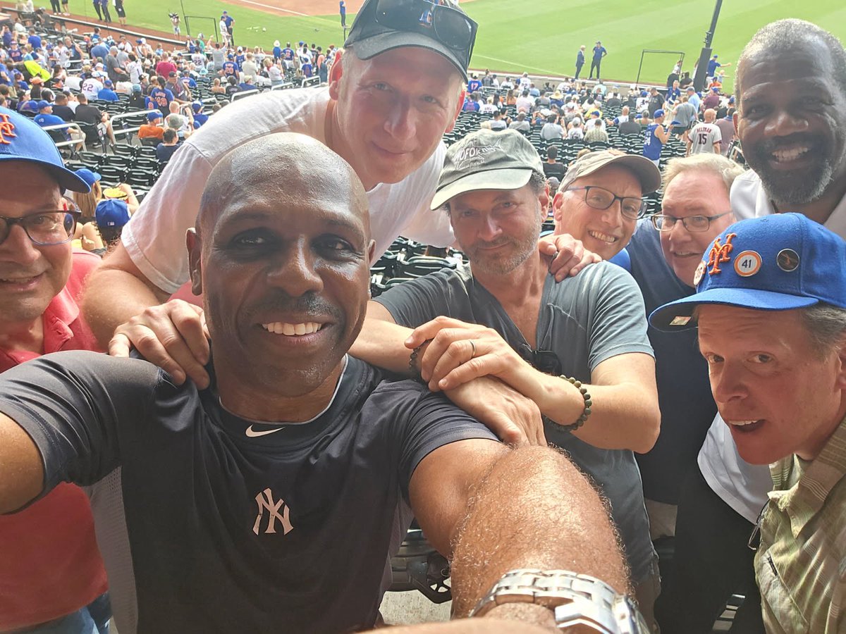 robparkerMLBbro's tweet photo. The Van Buren Boys - Seinfeld stole it from us - had a reunion at Citi Field tonight. All 8 of us went to Martin Van Buren HS together. #classof82 https://t.co/TqUpO6NVkR