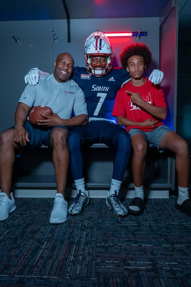 deoncallins's tweet image. 𝐇𝐀𝐃 𝐀 𝐆𝐑𝐄𝐀𝐓 𝐓𝐈𝐌𝐄!!🐆🐆🏡
@CoachApplewhite @washjwash @CoachWindham @amburkett64