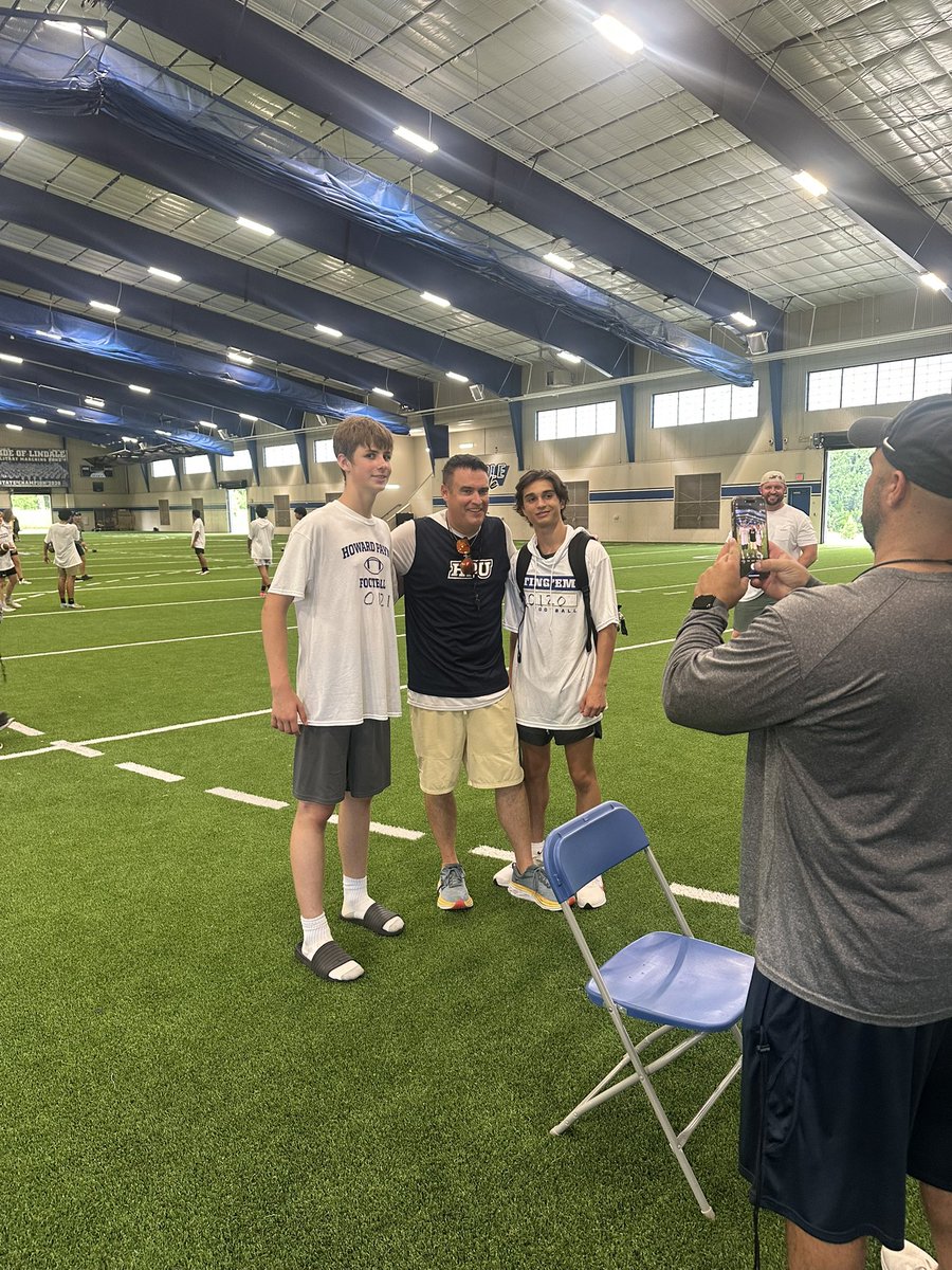 Good work today Cru! Class of 2029, thank you <a href="/CoachGipson11/">Coach Gipson</a> and <a href="/HPUFootball/">Howard Payne University Football</a> for hosting an amazing camp! 
#GoCru