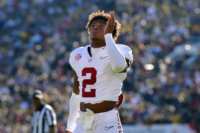 Jesus_Tha_Goat's tweet photo. Name a favorite player of yours that ended up betraying you. 

I’ll start: Caleb Downs https://t.co/9Y3w04neoY