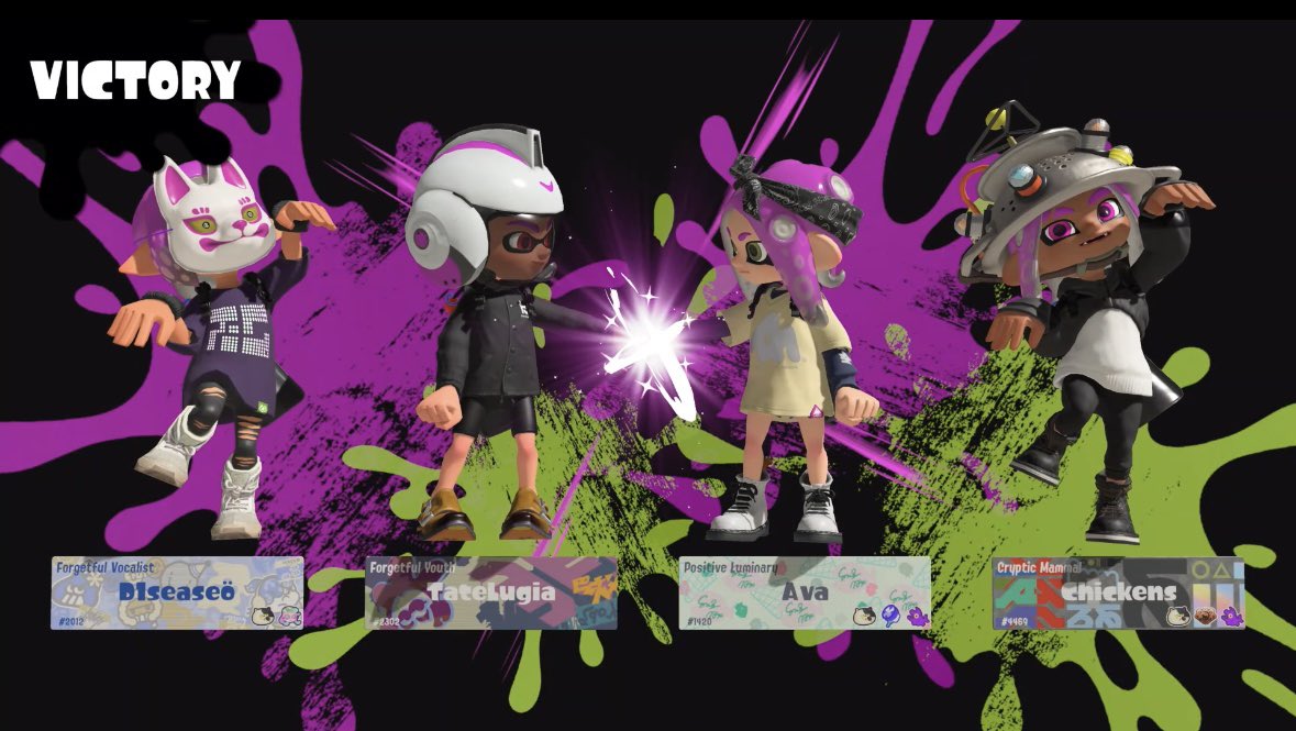 Me and <a href="/TateLugia/">TateLugia</a> throwing down a fist bump in Splatoon 3 🫟🤩