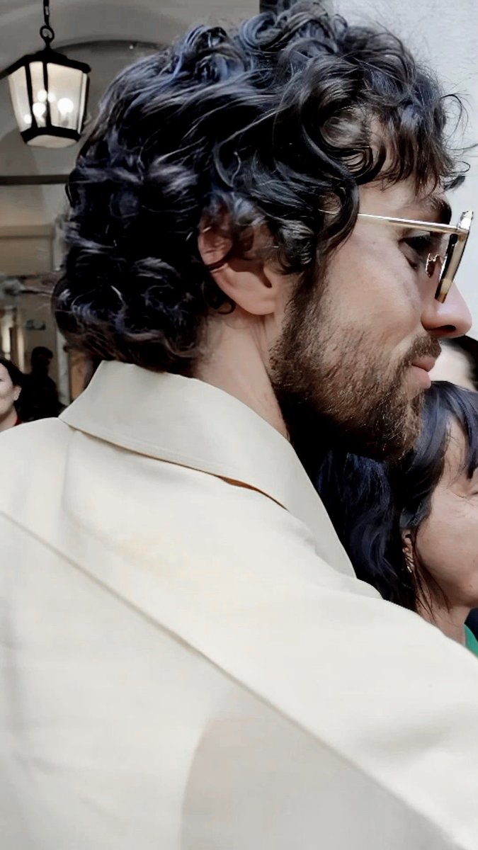 ⠀⠀⠀⠀⠀# 𝗼𝗹𝗶𝘃𝗲𝗿𝗲𝗮𝘀𝘁 𝗼𝗻 𝗶𝗻𝘀𝘁𝗮𝗴𝗿𝗮𝗺 ⬎
⠀⠀⠀⠀⠀⠀⠀⠀⠀
⠀⠀⠀⠀    ∝ H A W A I I . 🌴🏖️⛵️🧑🏻‍✈️
⠀⠀⠀⠀⠀⠀⠀⠀⠀