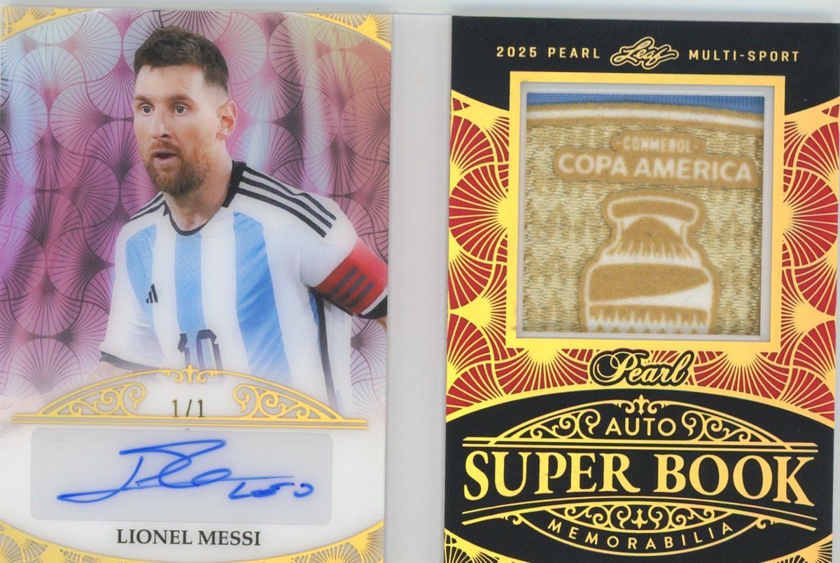 Leaf_Cards's tweet image. 2025 Leaf Pearl live card look in! The Super Books are……SUPER!