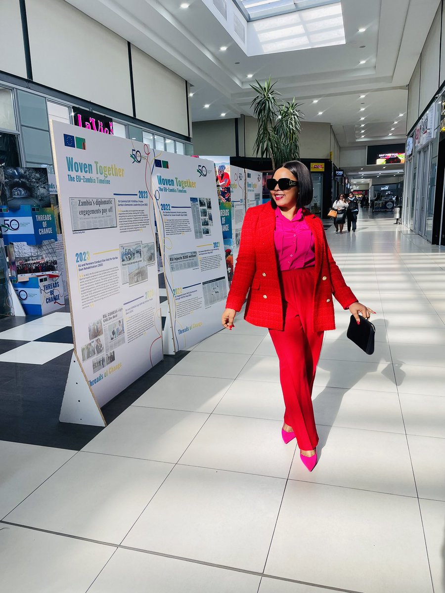 BarbaraMuzyamba's tweet photo. Pink and Red week ❤️💕❤️💕❤️💕❤️
#teacher https://t.co/MZaCitZJIi