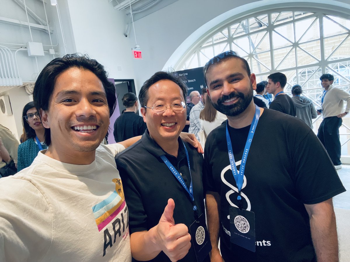Solid conference day. <a href="/arizeai/">Arize AI</a> observe, year 2 was a hit. Digging the ice sculpture of <a href="/ArizePhoenix/">arize-phoenix</a> and da homies