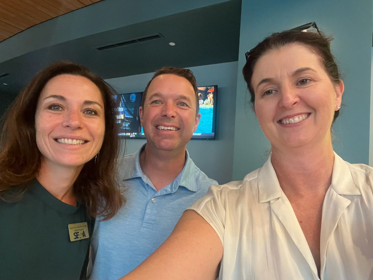 Look who we ran into at the NATA Conference in Orlando — SEATA President Pattie Trip! Always great catching up with amazing leaders who are passionate about moving the profession forward. Proud to represent TATS and our athletic training family together! #NATA2025 #TATS #SEATA