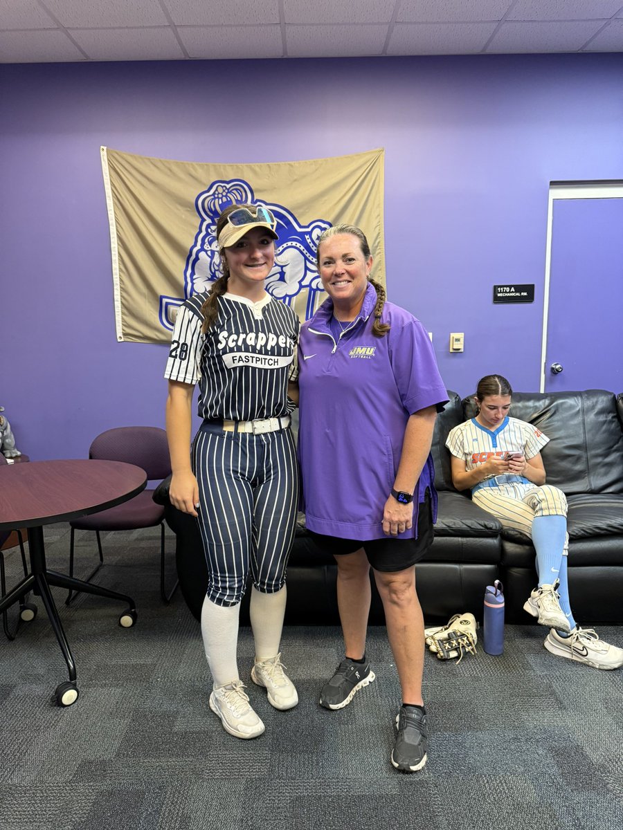 JMU camp✅ I learned so much at this camp and I can’t wait to come back! Thank you to all the coaches and players making today amazing!! <a href="/JMUSoftball/">JMU Softball</a> <a href="/Coach_LaPorte/">Loren LaPorte</a> <a href="/Vascrappers/">Va Scrappers</a>