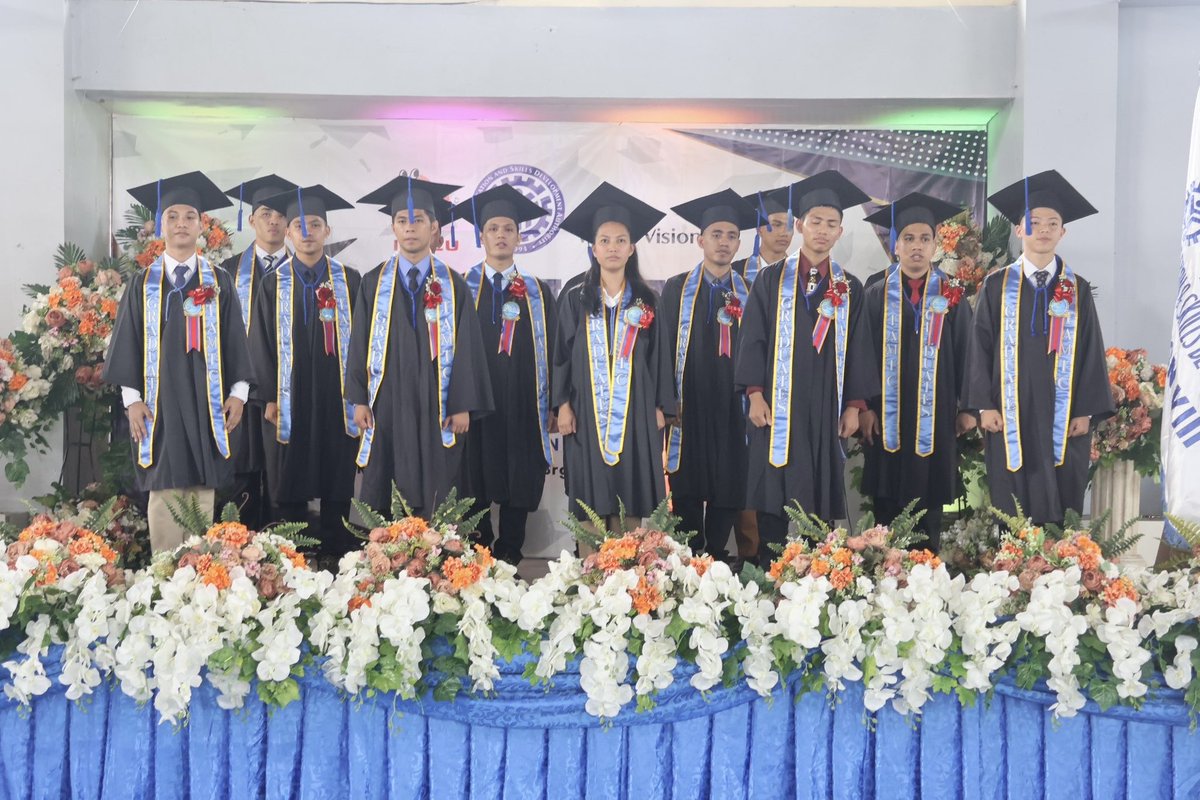 worldvisionph's tweet photo. Congratulations to the Automotive Mechanic Training Center Project (AMTRAC) Batch 23 graduates in Tacloban City, Eastern Visayas! 🧑🎓 👩🎓 Your hard work, perseverance, and dedication have truly paid off.
#WorldVision #WorldVisionPH #ISUZU #TESDA #MakeHopeReal #EducationForAll https://t.co/xv6BxFisgV