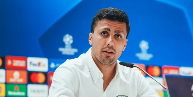 Rodri, volante do Manchester City, sobre jogar contra equipes sul-americanas na Copa do Mundo de Clubes: "Ninguém quer enfrentar os brasileiros".

"Sabemos a potência que é a América do Sul, ainda mais o Brasil, as equipes brasileiras estão indo muito bem, surpreendem não só pelo