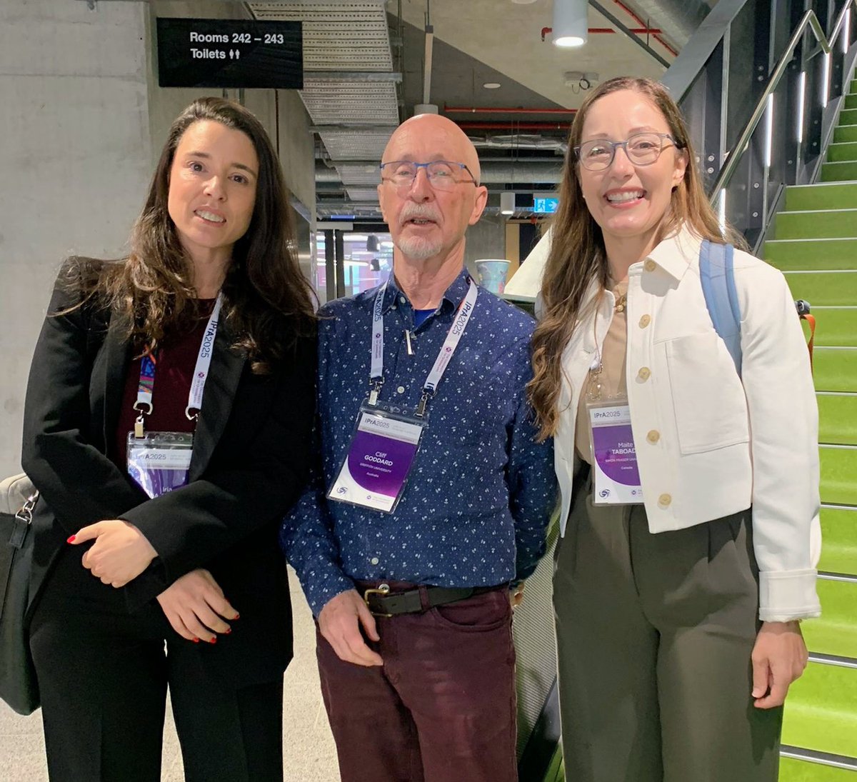 arText 💻✍️| Sistema de ayuda a la redacción (@sistema_artext) on Twitter photo It has been a pleasure to present our research in <a href="/IPrA2025/">IPrA2025</a> at The University of Queensland (Australia).
Thanks, <a href="/cliff_goddard/">Cliff Goddard</a> and <a href="/HelBromhead/">Helen Bromhead</a> (organizers of the panel), for your interest on our <a href="/UNED/">UNED</a> #EUPlainTech project (<a href="/CienciaGob/">Ministerio de Ciencia, Innovación y Universidades</a>, <a href="/AgEInves/">Agencia Estatal de Investigación</a>). 🤗 It has been a pleasure to present our research in <a href="/IPrA2025/">IPrA2025</a> at The University of Queensland (Australia).
Thanks, <a href="/cliff_goddard/">Cliff Goddard</a> and <a href="/HelBromhead/">Helen Bromhead</a> (organizers of the panel), for your interest on our <a href="/UNED/">UNED</a> #EUPlainTech project (<a href="/CienciaGob/">Ministerio de Ciencia, Innovación y Universidades</a>, <a href="/AgEInves/">Agencia Estatal de Investigación</a>). 🤗