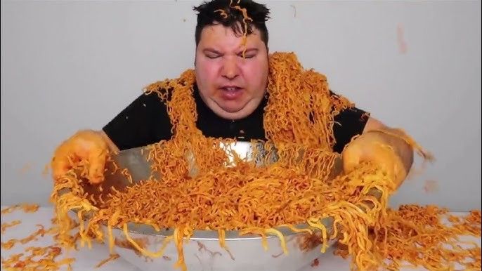 drvnkgae's tweet photo. How I feel after eating a normal meal that should be consumed daily https://t.co/MzBXQpzyAt