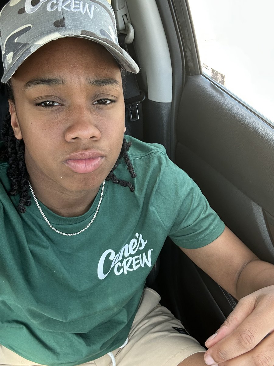 specialagent222's tweet photo. the beginning of summer has been a roller coaster but we living it up fssss https://t.co/jlbmpHLVtm