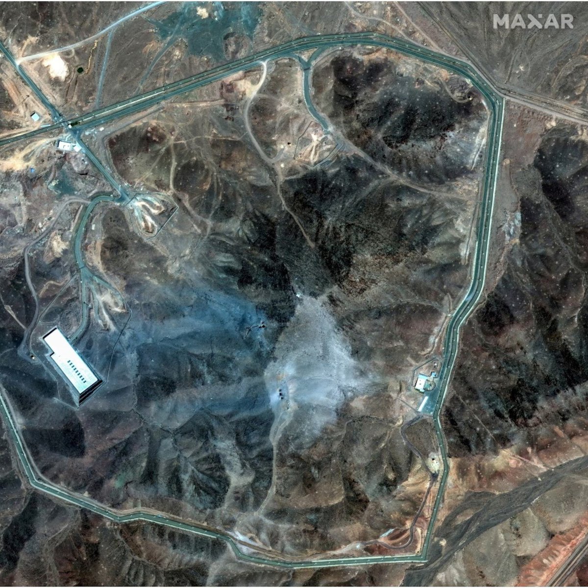 🚨 BREAKING: Stunning new poll finds that by a HUGE +19 point margin, Americans approve of President Trump bombing and obliterating Iran's nuclear facilities, 58%-39%.

On the CEASEFIRE, Trump has an approval rating of +46 POINTS, 66%-20%.