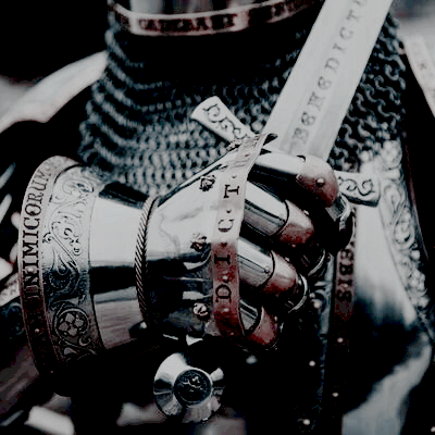 🗡️⋆₊ ♱ 𝔇𝔢𝔩𝔦𝔳𝔢𝔯𝔢𝔯. (@goldenknlght) on Twitter photo 