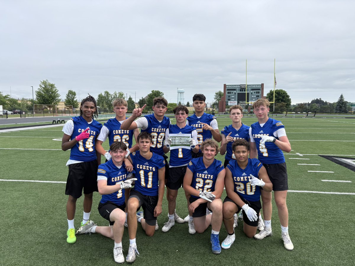 Quintin Arizola 2027 (@qarizola3) on Twitter photo Had a fun day at WLC 7 on 7 tournament! We won the championship, going 3-1, through 4 games including the championship game.
- 15 TDS
- 0 INT
- Highest scoring team at the tournament
HIGHLIGHTS COMING WHEN I GET THEM
<a href="/cometfootballDD/">DDHS Comets Football</a> <a href="/MJ_NFLDraft/">Mark Johnson</a> <a href="/UWSPCoachCoop/">Cooper Kennedy</a> @B19Kamrath Had a fun day at WLC 7 on 7 tournament! We won the championship, going 3-1, through 4 games including the championship game.
- 15 TDS
- 0 INT
- Highest scoring team at the tournament
HIGHLIGHTS COMING WHEN I GET THEM
<a href="/cometfootballDD/">DDHS Comets Football</a> <a href="/MJ_NFLDraft/">Mark Johnson</a> <a href="/UWSPCoachCoop/">Cooper Kennedy</a> @B19Kamrath