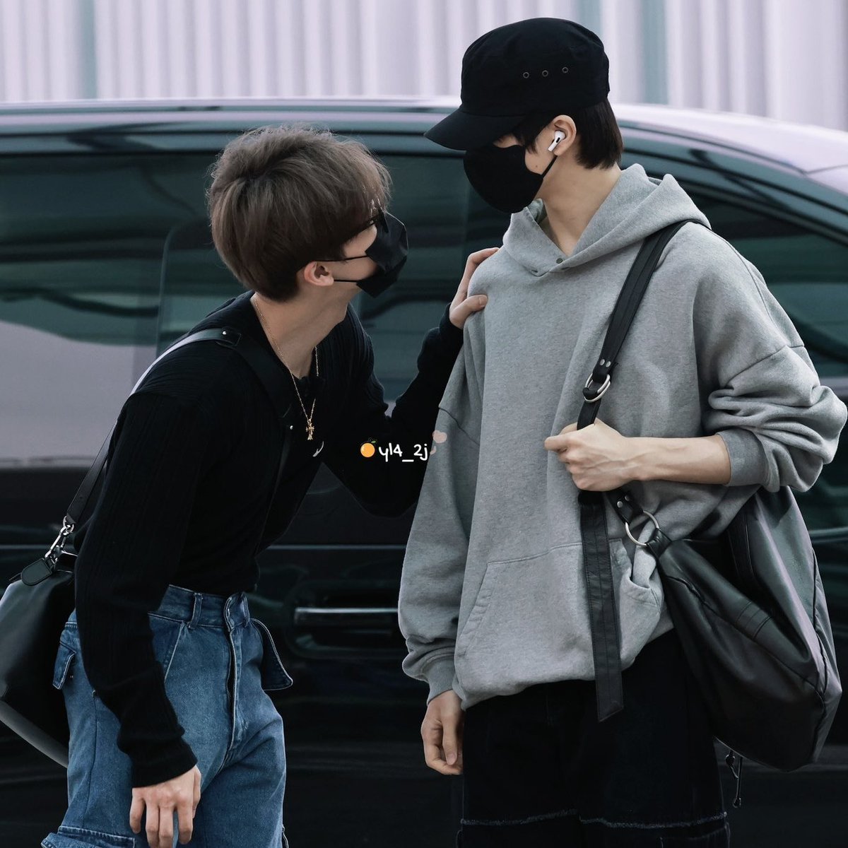 jisunqpawrk's tweet photo. jisung byobble 😭😭😭

"i told myself to hold in till the end but"
"i couldn't stand it and slept in the car"
"my eyes are just puffy"
"ㅋㅋㅋㅋㅜㅜ"
"jaemin hyung said my eyes were really puffy
"🥹🥹ㅋㅋㅋㅋㅋㅋㅋㅋㅋ" https://t.co/xsn5LRql7a