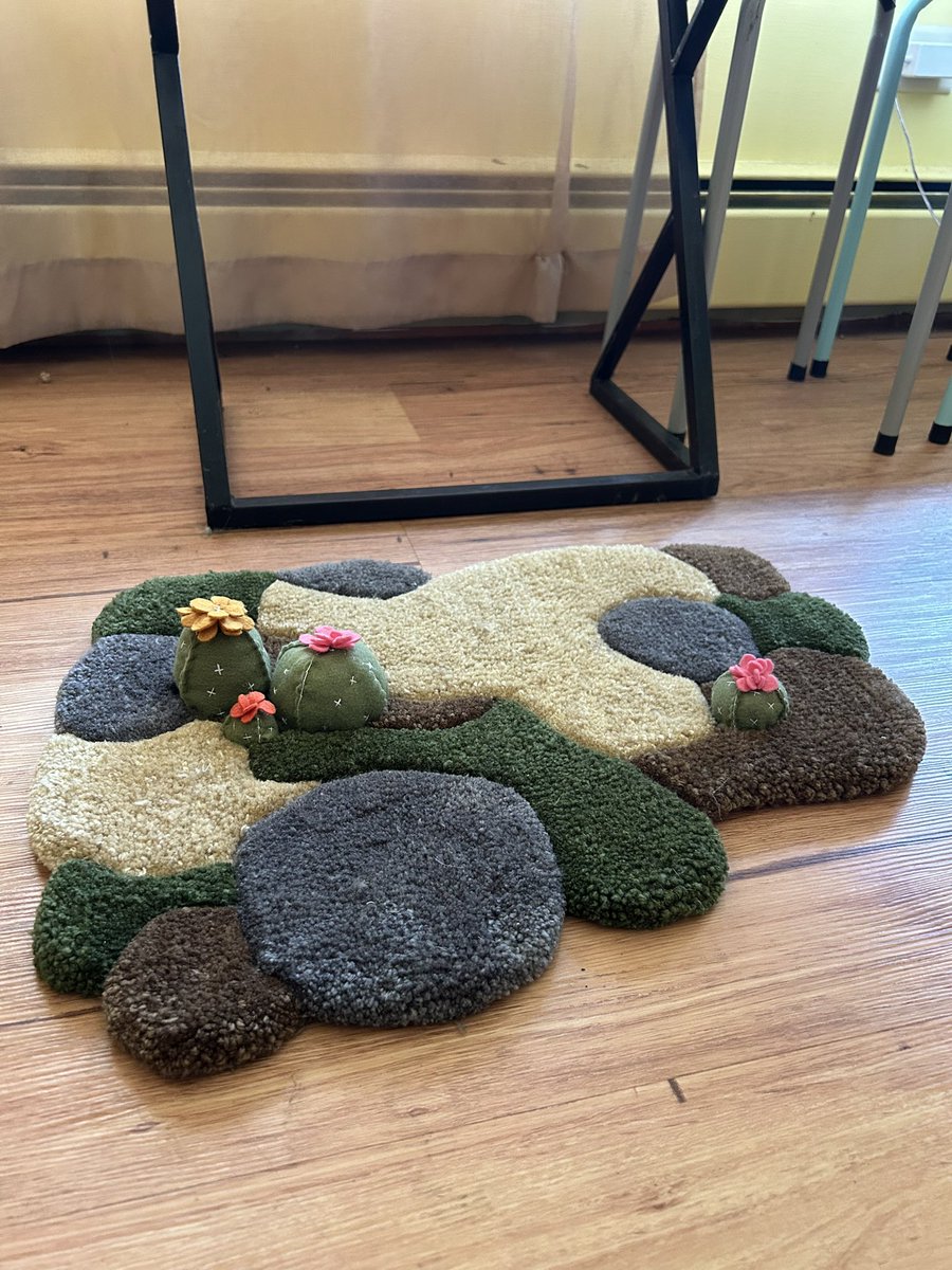 🌵Desert inspired rug 🌵

🔗 in bio, msg me for customs