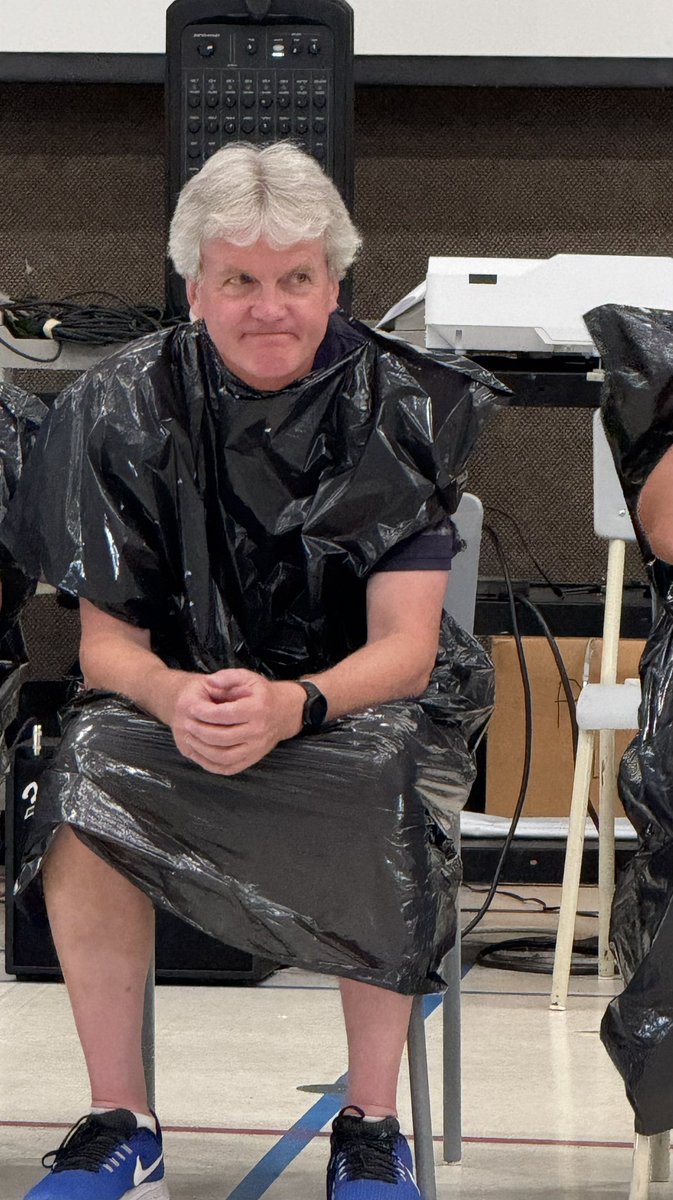 RetiredMPB's tweet image. That look when you know a pie in the face is coming at a school year end event. 😂 🥧 @MPaulBaxterOCSB