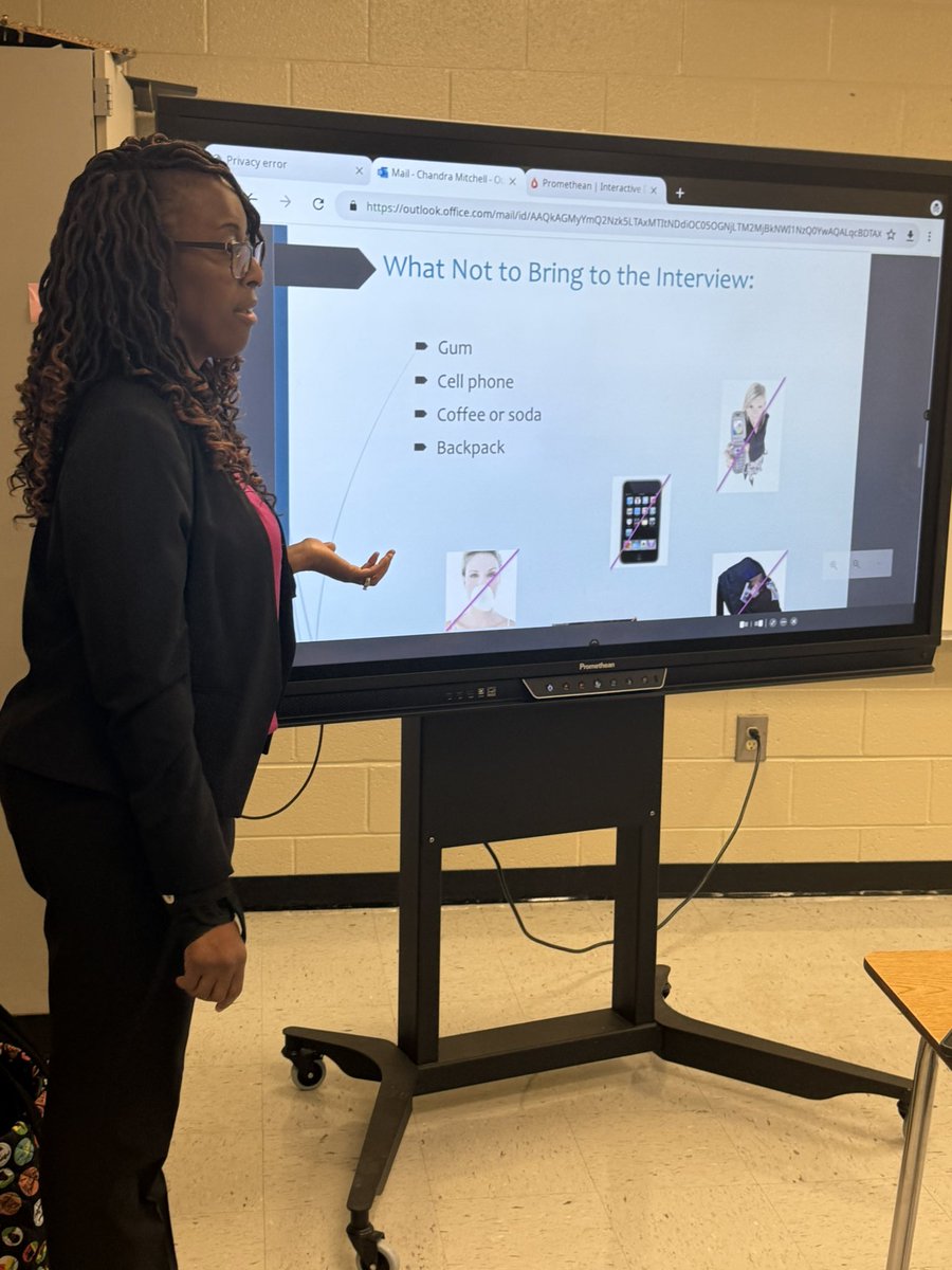 Chandra Mitchell (@chandra46159296) on Twitter photo "You can have anything you want in life if you dress for it.β
This quote suggests that your appearance can influence your success in achieving your goals.ππ
I had the opportunity to speak to the youth at The Learning and Leadership Academy on yesterday βDress for Sucessβ. "You can have anything you want in life if you dress for it.β
This quote suggests that your appearance can influence your success in achieving your goals.ππ
I had the opportunity to speak to the youth at The Learning and Leadership Academy on yesterday βDress for Sucessβ.