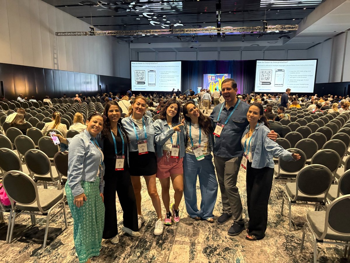 SeguInteligente's tweet photo. Cerramos el MDRT 2025 en Miami con la misma fuerza con la que llegamos!

Hoy termina el evento, pero no el impulso, la visión ni el compromiso que nos representa.@SI AQS 
Gracias a nuestros agentes campeones por dejar huella. @AXAMexico 

#MDRT2025 #SIAQS #Promotoría  #Miami2025 https://t.co/NNIUxLhaWY