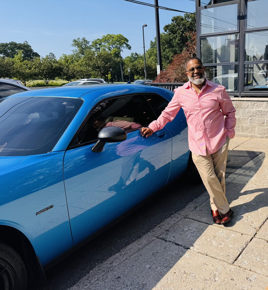 Rahimbuford's tweet photo. Today marks a sacred milestone: 10 years uncaged.

But my journey into freedom didn’t begin the day I walked out of prison. It started within.

Thank you for witnessing my journey. 
Read: The Currency of Time

https://t.co/LYSFKtMldq

💎 #FreedomIsAStateOfMind https://t.co/78y5Os1mKc