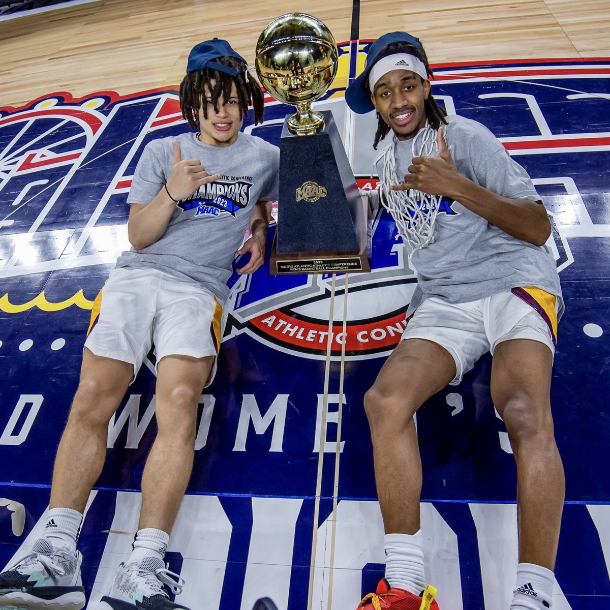 IonaGaelsMBB's tweet image. Soon we'll 👀 where @w1clayton will land and join his former @MAACHoops champion teammate @Djenkinss5 in the @NBA.
We're rooting for you both!
#GaelNation 🏀 @ionauniversity #MAACHoops