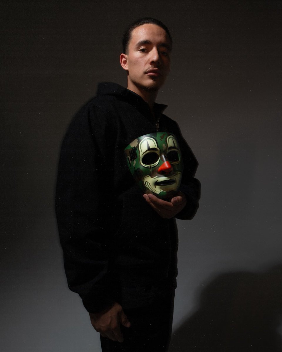 UNDEFEATEDinc's tweet image. UNDEFEATED x Mister Cartoon
"I’ve been cool with the UNDFTD family for over two decades. All of our collabs come straight from the heart because it’s better collaborating with friends.”
-Mister Cartoon
Available Fri. 6/27 at all UNDFTD Chapter Stores and Undefeated.com