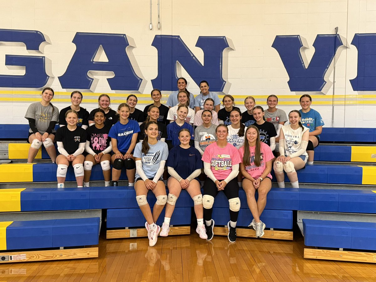 LVSS Volleyball (@lvssvolleyball) on Twitter photo Thank you Coach Gragert for a great camp!! #bettereveryday #Raiders Thank you Coach Gragert for a great camp!! #bettereveryday #Raiders