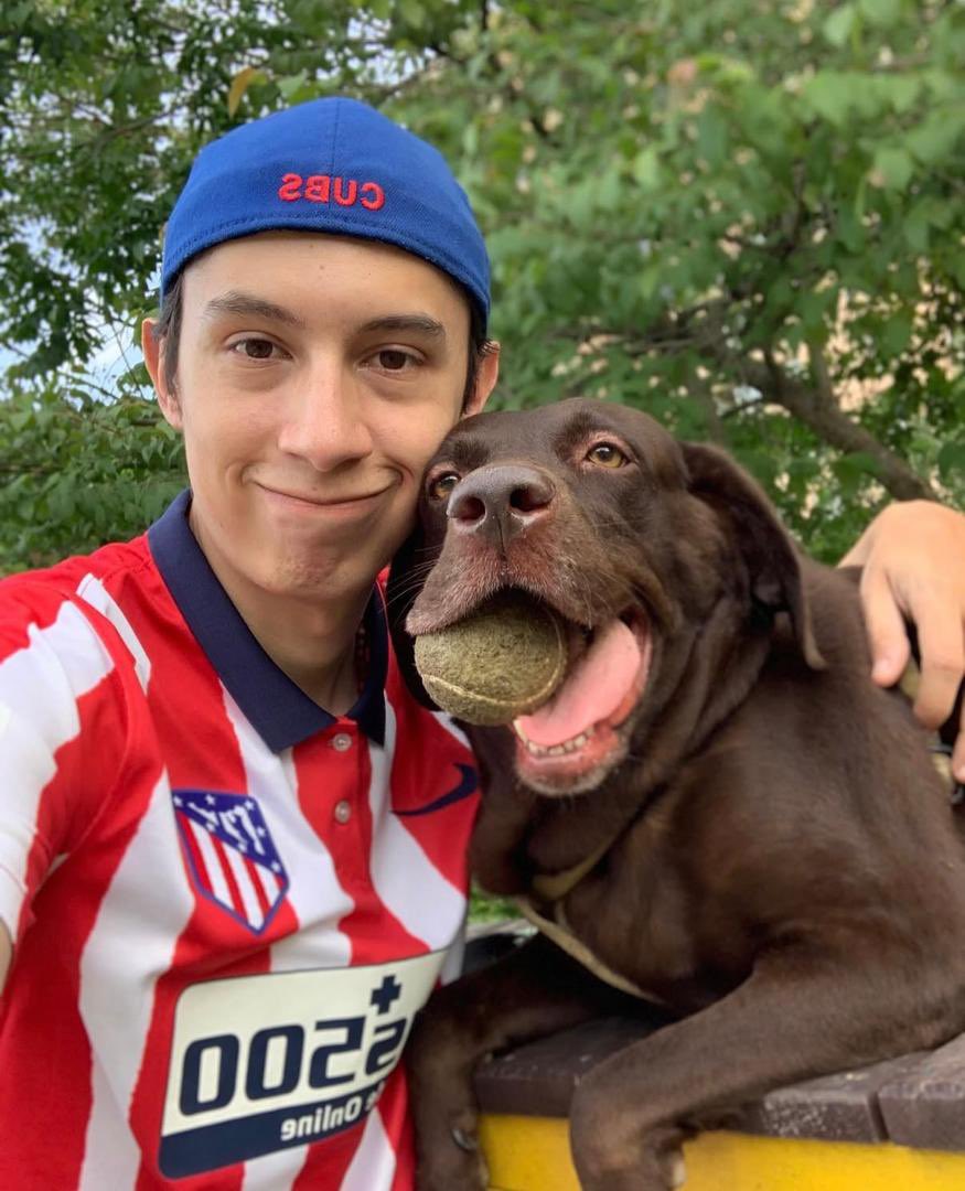 33 días de mi amigo injustamente detenido. 

#LiberenACarlos