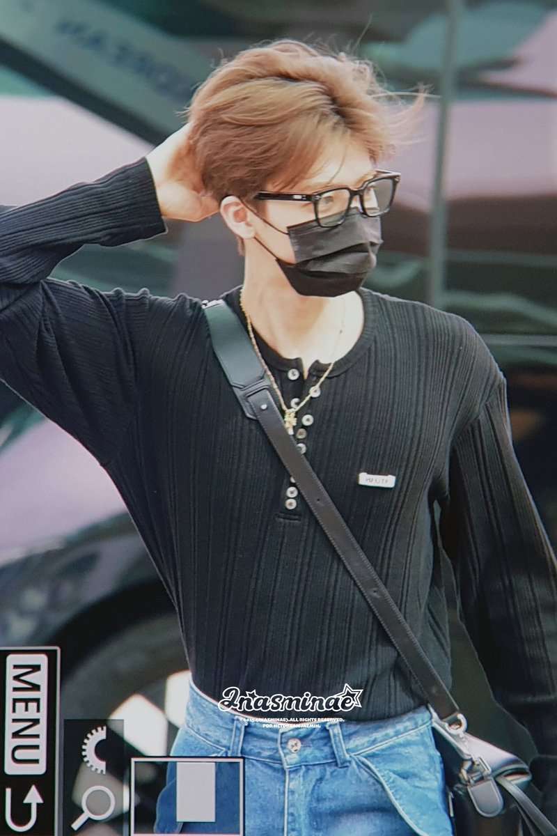 jaemthink's tweet photo. pretty brown haired jaemin 🤎🧸 https://t.co/vqd1U4QSBU
