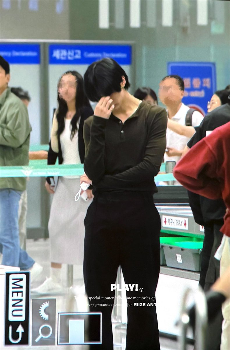 𝙥𝙡𝙖𝙮 tweet media