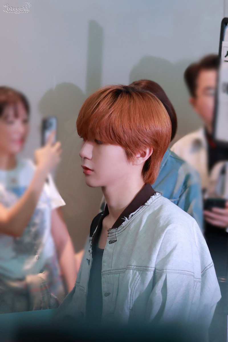 료의 관찰일기 🎀 tweet media