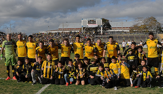 HistoriaCAP's tweet image. 🗓️#UnDíaComoHoy de 2015, @OficialCAP vencía 3-0 a San Lorenzo 🇦🇷 por la Copa Intendencia Municipal de Paysandú (amistoso)
🏟️Monumental General José Artigas de Paysandú
⚽Gabriel Leyes 6'
⚽Luis Aguiar 49' de penal
⚽Cristian Palacios 64'