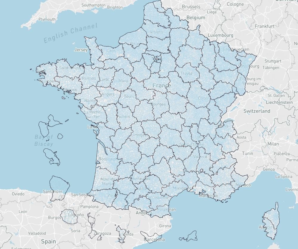Nouvelle version 2025 d'Admin Express (IGN)
cartonumerique.blogspot.com/2025/06/nouvel…
L'occasion de télécharger un fond de carte simplifié de la France avec les territoires ultramarins placés à proximité
Bien que ceux-ci ne soient pas à la même échelle, ce fond de carte s'avère bien pratique