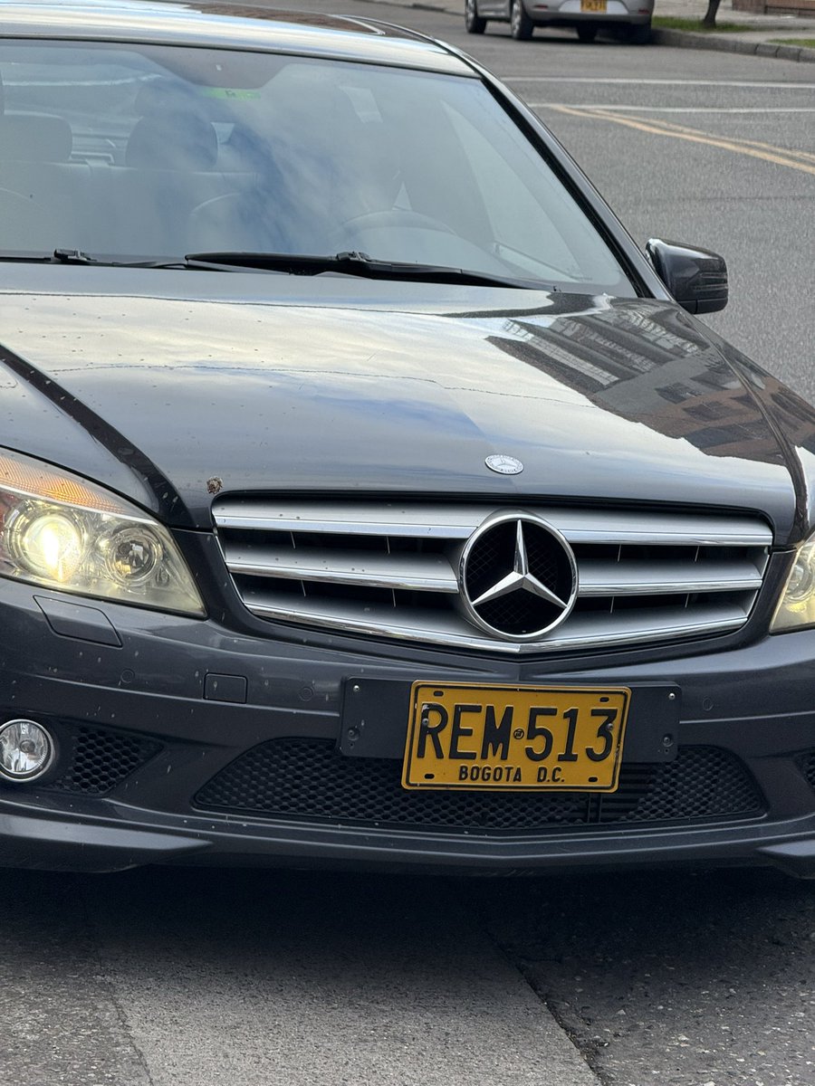 Analucia Zarama tweet media