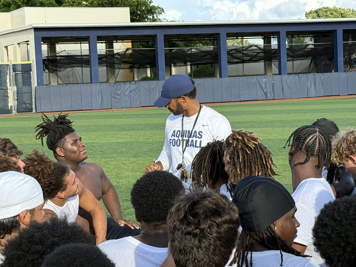 Aquinas Football (@sta_football) on Twitter photo 🔹🔸Perfect your personal plan to progress our primary purpose🔹🔸
#VictoryStory
#FFTE
#YouGoWeGo
<a href="/CoachHarriott/">Roger Harriott</a> 🔹🔸Perfect your personal plan to progress our primary purpose🔹🔸
#VictoryStory
#FFTE
#YouGoWeGo
<a href="/CoachHarriott/">Roger Harriott</a>