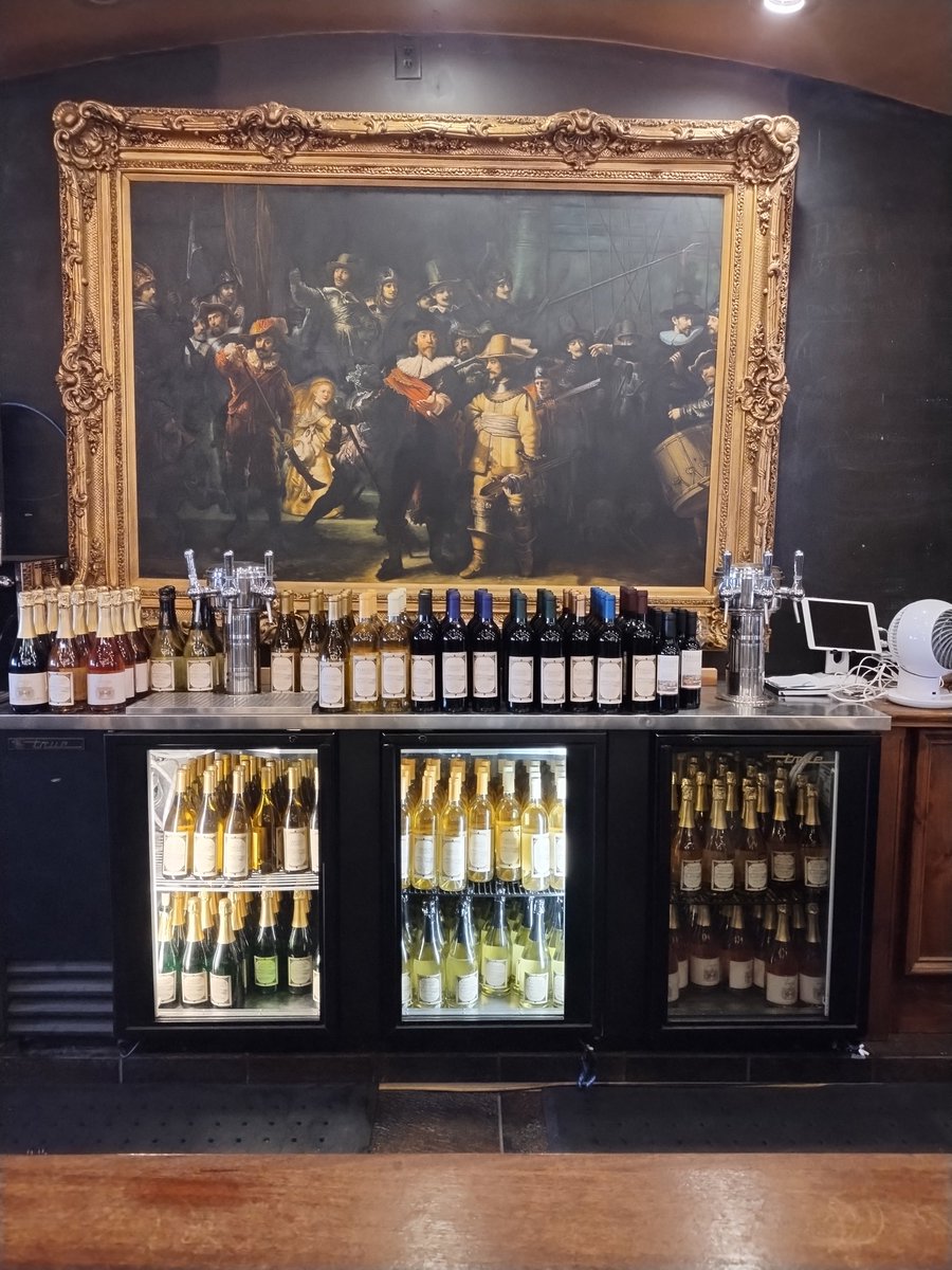 BRJINC's tweet photo. Photo Dump : CHILLING @ The Winery 🥂🍷🍕🧀 with new buddies . Had a blast !!!!!!!!!!

#SummerVacation #Fun #Happiness #Adventure #Life #Love #Friends #Explorepage #Content #POV #viral #party #lit #fun #relateable #winery #weddingszn #hype #2025 https://t.co/730ZvKFF1U