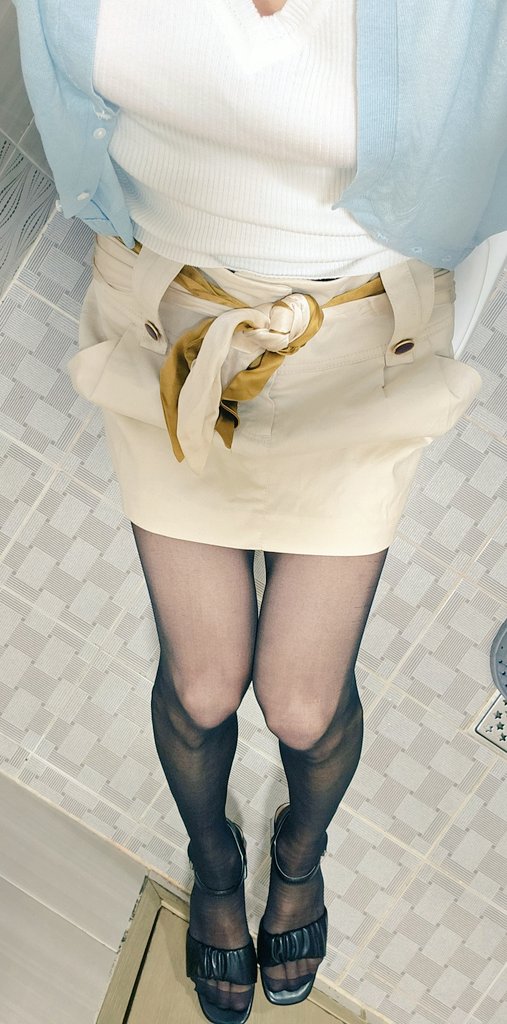 지금인뎅💛💙