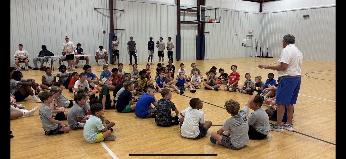 HartleyFootball's tweet image. Hauser Family Football Camp got off to a great start today. Special thanks to Kevin Smith for addressing the campers on the history of this week and Juniors Oden Mertz and Javy Napier for sharing what ACCOUNTABILITY looks like in their lives. Go Hawks!