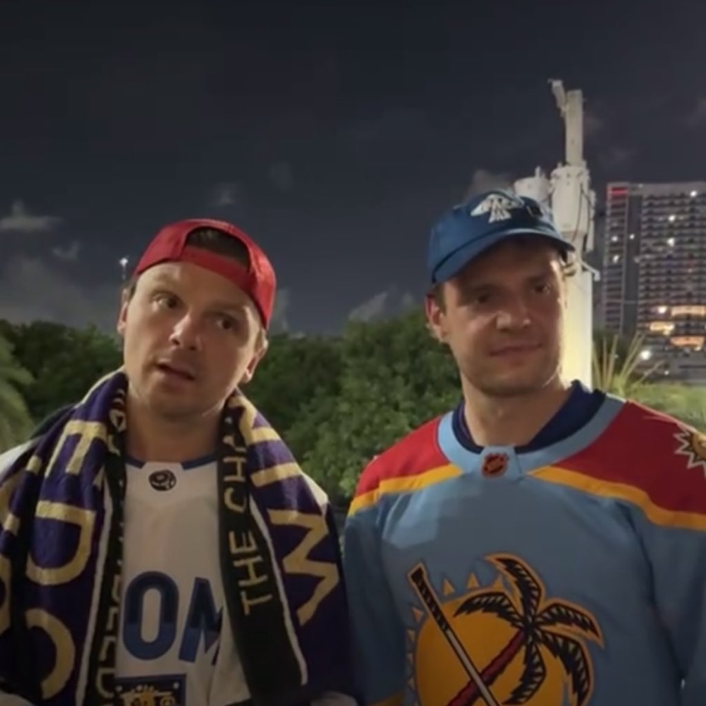 Molly 😼🏆🏆-💙❤️🦬 tweet media