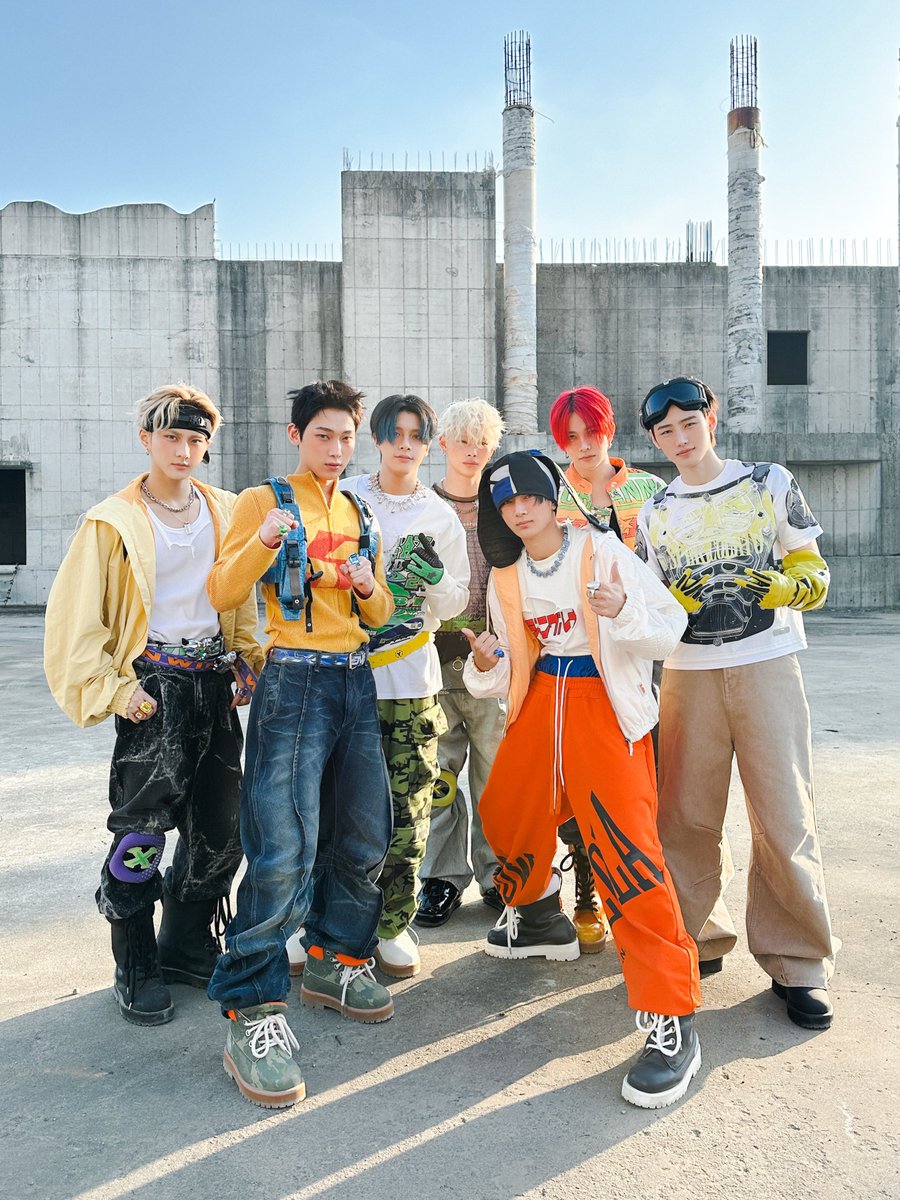 [EN-BOARD] 250626

#Outside #Skrr한응원법기대할게엔진😉 #후속곡_드루와드루와 #혈관속adrenaline폭발예정🦷
#ENHYPENGENE🩷 #DESIRE_UNLEASH

<a href="/ENHYPEN_members/">ENHYPEN</a> <a href="/ENHYPEN/">ENHYPEN OFFICIAL</a> #ENHYPEN #엔하이픈