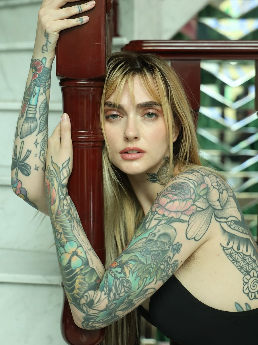 VegaLibre's tweet photo. Lolita https://t.co/0Ol5tCgpko